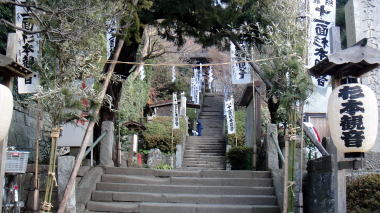杉本寺参道