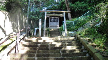 亀ヶ谷坂12