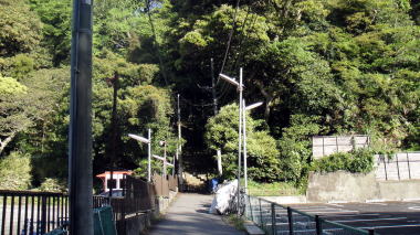 亀ヶ谷坂11