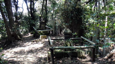 墓