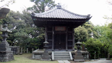 日朗の墓