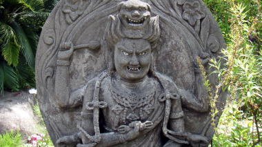 青蓮寺愛染明王