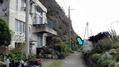 不如帰の碑への道
