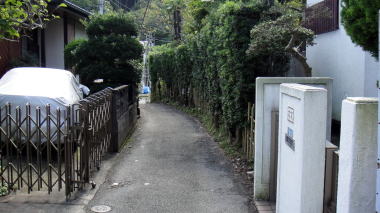 雪ノ下茶屋横の道2