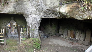 清水寺ヶ谷やぐら群6