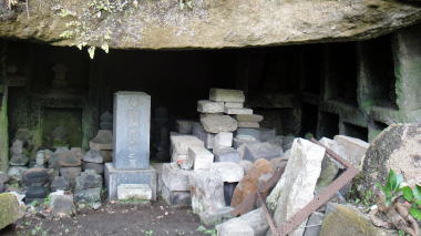 清水寺ヶ谷やぐら群8