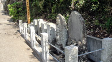 白山神社の庚申塔