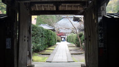 安楽寺山門