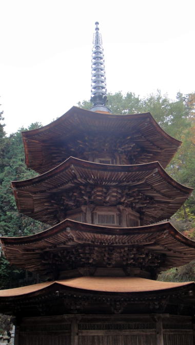 八角三重塔2