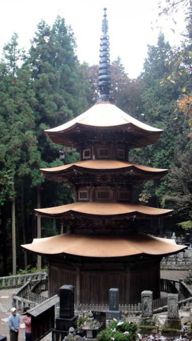 八角三重塔3
