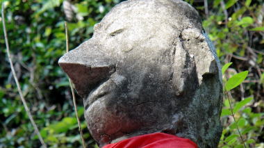 鼻高地蔵2