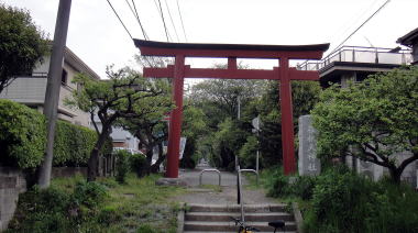 荏柄天神社参道1