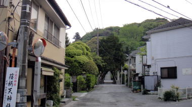 荏柄天神社参道3