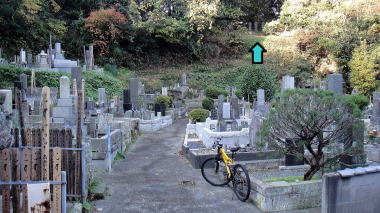 宝戒寺墓地