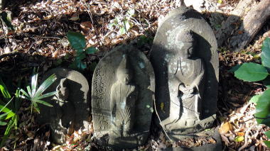 宝戒寺墓地17