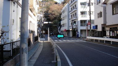 田浦駅前交差点