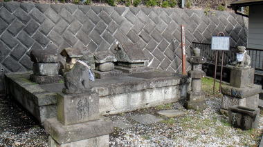 近殿神社3