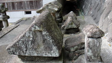 近殿神社4