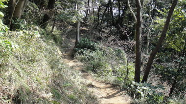 覚園寺へ1