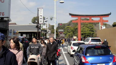 改修工事中の段葛1